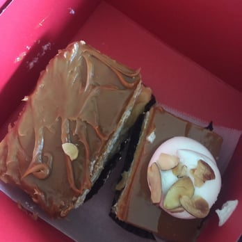 Vicky Bakery - Cute desserts - Bakeries Near Me - Miami, Florida Vicky Bakery - Cute desserts - Bakeries Near Me - Miami, Florida