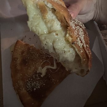 Giovanni's Italian Eatery - Chicken calzone - Italian Near Me - Shafter, California Giovanni's Italian Eatery - Chicken calzone - Italian Near Me - Shafter, California