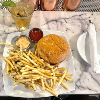 Gray Tavern - Breakfast & Brunch Near Me - Los Angeles, California Gray Tavern - Breakfast & Brunch Near Me - Los Angeles, California