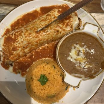 Aguacates Mexican Cantina - Amigo Especial (Lunch) - Mexican Near Me - Buffalo, New York Aguacates Mexican Cantina - Amigo Especial (Lunch) - Mexican Near Me - Buffalo, New York