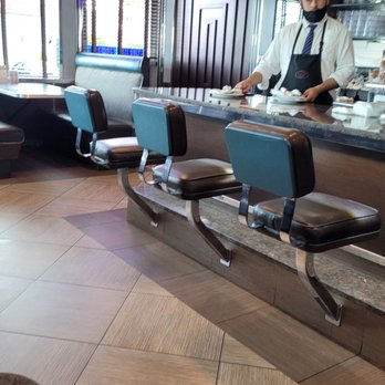 Colony Diner - No mask and unsanitary areas - Diners Near Me - East Meadow, New York
