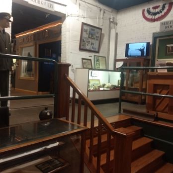 Geneva Lake Museum - More display - Museums Near Me - Lake Geneva, Wisconsin