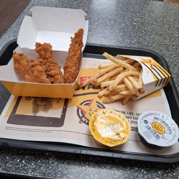Hardee's - Fast Food Near Me - Campbellsville, Kentucky Hardee's - Fast Food Near Me - Campbellsville, Kentucky