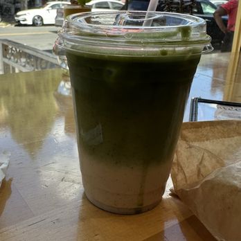 Sweet Sunday's Cafe - Kremas matcha - Bakeries Near Me - Brooklyn, New York Sweet Sunday's Cafe - Kremas matcha - Bakeries Near Me - Brooklyn, New York