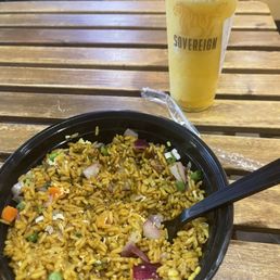 Golden Curry Pineapple Fried Rice with Shrimp. Very bland. Zero flavor. $18 for this bowl?The Mango smoothie only did justice.