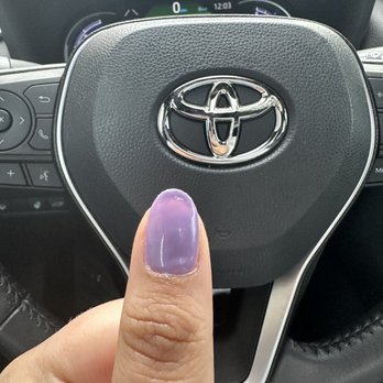 Divine Nail Bar - Short thumb nail - Nail Salons Near Me - Carrollton, Texas Divine Nail Bar - Short thumb nail - Nail Salons Near Me - Carrollton, Texas