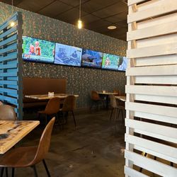 Barrio Eats & Drinks - Inside