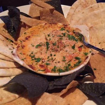 Yard House - New American Near Me - Costa Mesa, California