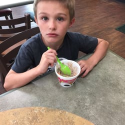 sweetFrog Premium Frozen Yogurt