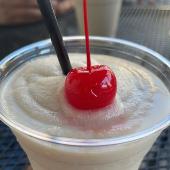Rum Runners - Bushwhacker - Bars Near Me - Sandestin, Florida