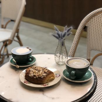 Coffee and Plants - Lavender latte, almond croissant and 24k charcoal latte. 6.2/10 - Coffee & Tea Near Me - Pasadena, California