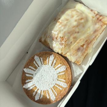 Kasama - Ube huckleberry basque cake and lemon pecan hand pie - Filipino Near Me - Chicago, Illinois Kasama - Ube huckleberry basque cake and lemon pecan hand pie - Filipino Near Me - Chicago, Illinois