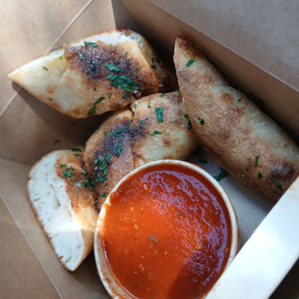 Sonoma Pizza Co. - Garlic bread - Pizza Near Me - Forestville, California Sonoma Pizza Co. - Garlic bread - Pizza Near Me - Forestville, California