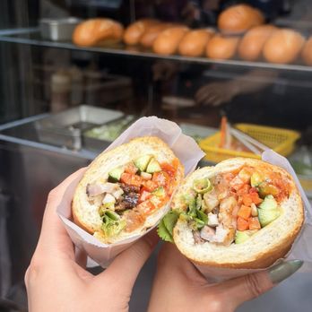 Phe - Crispy pork banh mi - Vietnamese Near Me - New York, New York