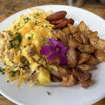 Island Lava Java - Luau scramble - American Near Me - Kailua Kona, Hawaii