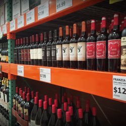 Camillus Liqors
