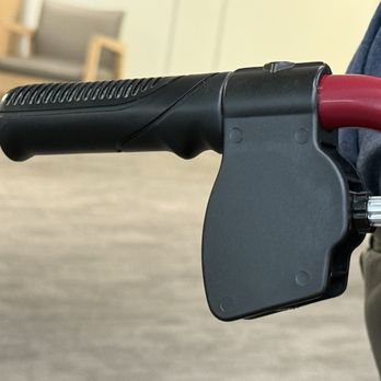 USC Arcadia Hospital - Missing squeeze handle to brake. - Hospitals Near Me - Arcadia, California USC Arcadia Hospital - Missing squeeze handle to brake. - Hospitals Near Me - Arcadia, California