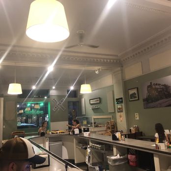 The Junction Diner - American Near Me - Forest Park, Illinois