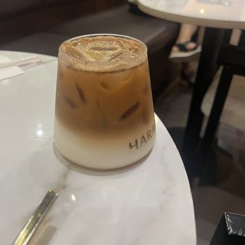 Haraz Coffee House Niles - Iced caramel macchiato - Coffee & Tea Near Me - Niles, Illinois Haraz Coffee House Niles - Iced caramel macchiato - Coffee & Tea Near Me - Niles, Illinois