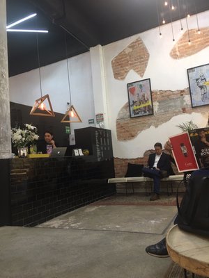 LA PELU by Jonathan Mas by null