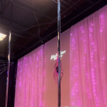 Black Widow Pole Studio - Studio room - Pole Dancing Classes Near Me - Littleton, Colorado Black Widow Pole Studio - Studio room - Pole Dancing Classes Near Me - Littleton, Colorado