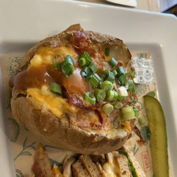 Smokehouse spud