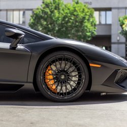 Milestone Exotic, Collector & Classic Cars