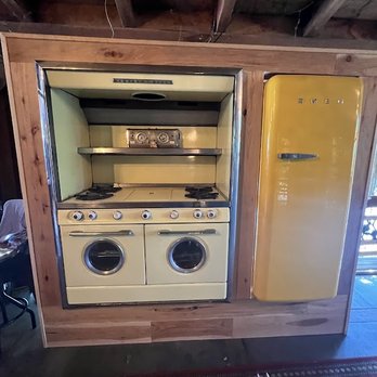 Cafe on 27 - Breakfast & Brunch Near Me - Topanga, California Cafe on 27 - Breakfast & Brunch Near Me - Topanga, California