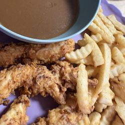 AJ’s Food Truck - Kids chicken, fries and gravy