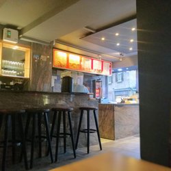 Sindelfinger Tor - Das Lokal ist modern eingerichtet, aber das täuscht.