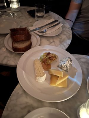 Manita Ossington by null