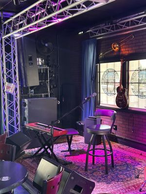 THE VIBE LIVE MUSIC VENUE by null