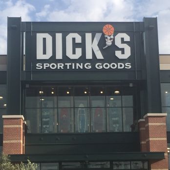 DICK'S Sporting Goods - Close up of Dick's signage - Outdoor Gear Near Me - Tempe, Arizona