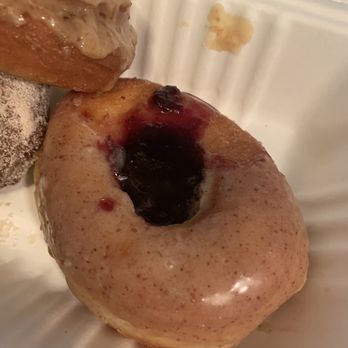 9th & Hennepin - Donuts Near Me - Seattle, Washington