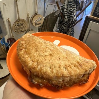Villa Mocha - Villa Mocha Hand Pie - Coffee & Tea Near Me - Villa Hills, Kentucky Villa Mocha - Villa Mocha Hand Pie - Coffee & Tea Near Me - Villa Hills, Kentucky