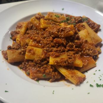 Fumo - Rigatoni Bolognese - Italian Near Me - New York, New York Fumo - Rigatoni Bolognese - Italian Near Me - New York, New York