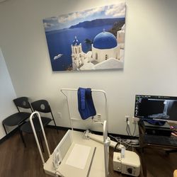 Roka Foot and Ankle Centers - Radiology room.