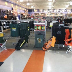DICK'S Sporting Goods