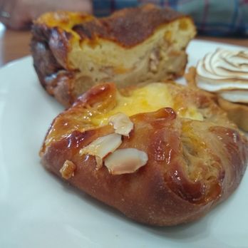 Perla Baking - Cheese danish - Coffee & Tea Near Me - DeFuniak Springs, Florida Perla Baking - Cheese danish - Coffee & Tea Near Me - DeFuniak Springs, Florida