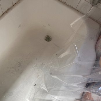 Supreme Bath Refinishing - Before - Refinishing Services Near Me Supreme Bath Refinishing - Before - Refinishing Services Near Me