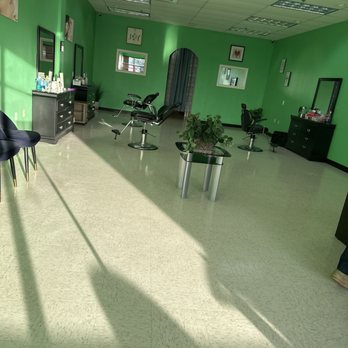 Hollywood Beauty Eyebrow Threading - Threading Services Near Me - Garland, Texas
