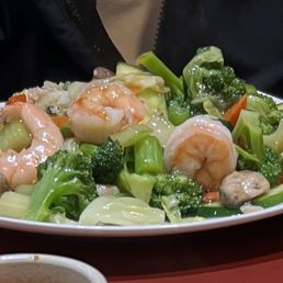 All vegetable shrimp. All vegetable shrimp.