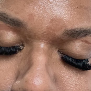 Nails R Us - Went in to get eyebrows waxed- left with extreme burning. This morning I woke up with 3 big burns. Very disappointed and do not recommend. - Nail Salons Near Me - Voorhees Township, New Jersey