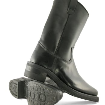 Dayton Boots - Black Beauty - Shoe Stores Near Me - Vancouver, British Columbia