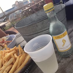 Captain Obadiah's Seafood Market - Pinot Grigio