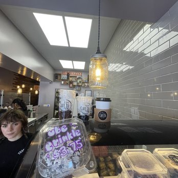 Cafe 86 - Inside - Coffee & Tea Near Me - Chino Hills, California