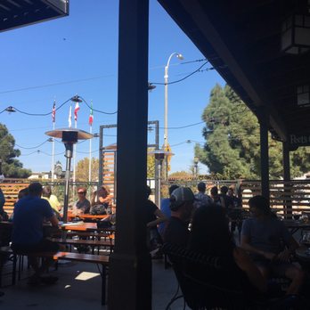 Fieldwork Brewing Company - Sunday after lunch - Beer Gardens Near Me - Monterey, California Fieldwork Brewing Company - Sunday after lunch - Beer Gardens Near Me - Monterey, California