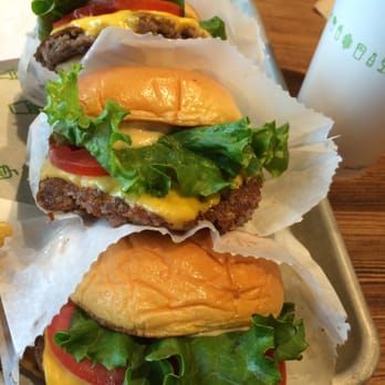 Shake Shack Garden State Plaza - Single shack burger - Burgers Near Me - Paramus, New Jersey Shake Shack Garden State Plaza - Single shack burger - Burgers Near Me - Paramus, New Jersey