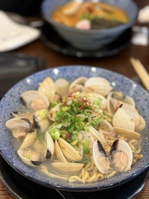 HINODEYA Ramen & Bar Chestnut by null