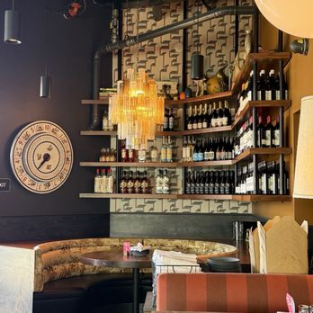Postino Del Mar - Cozy nook for a larger group - Wine Bars Near Me - San Diego, California Postino Del Mar - Cozy nook for a larger group - Wine Bars Near Me - San Diego, California